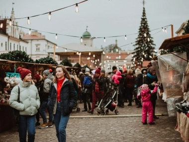 Wizyta Św. Mikołaja na Rynku w Rzeszowie, grudzień 2019 - 12