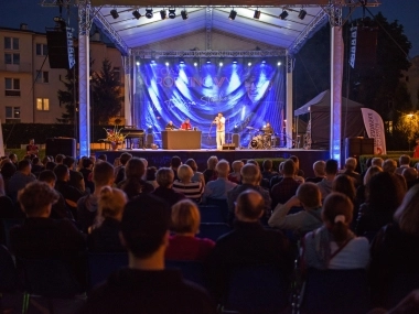 Toast urodzinowy dla Tomasza Stańko 2019 - koncert przy fontannie multimedialnej - 29